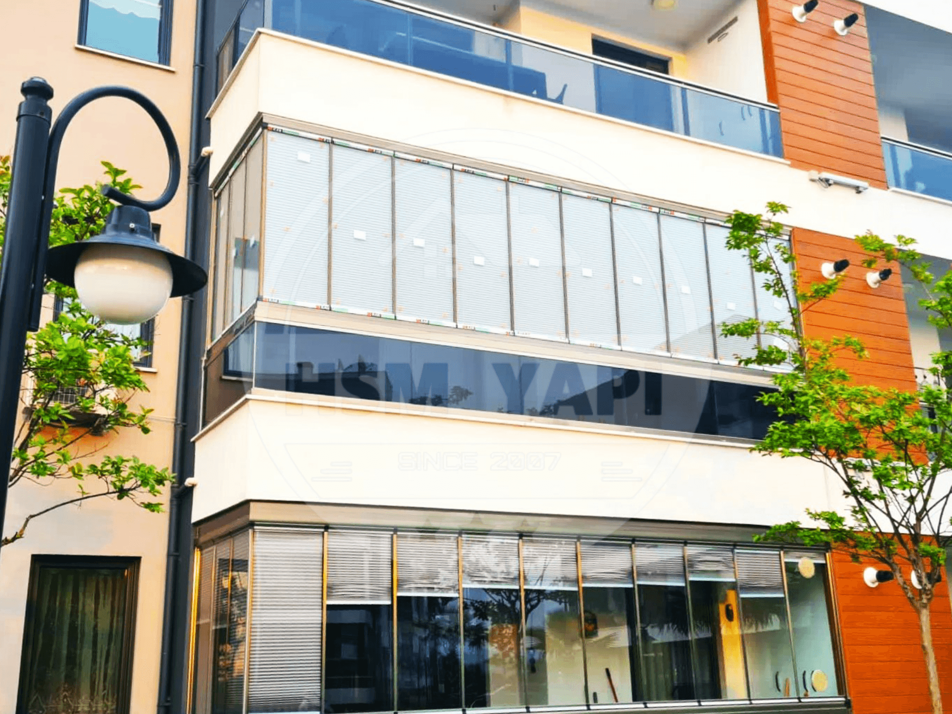 Folding Glass Systems